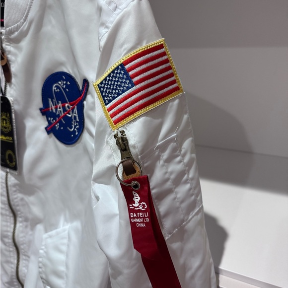 White NASA Bomber Jacket - Picture 5 of 6